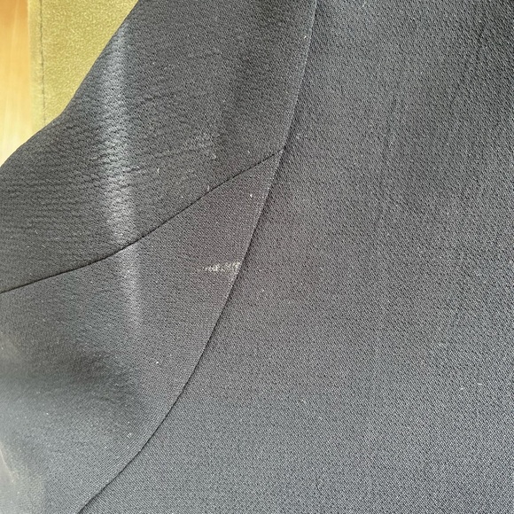 Oversized lightweight Wilfred (Aritzia) black blazer - Picture 8 of 14